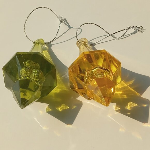 2 Vintage Ornaments / Suncatchers - Picture 4 of 12